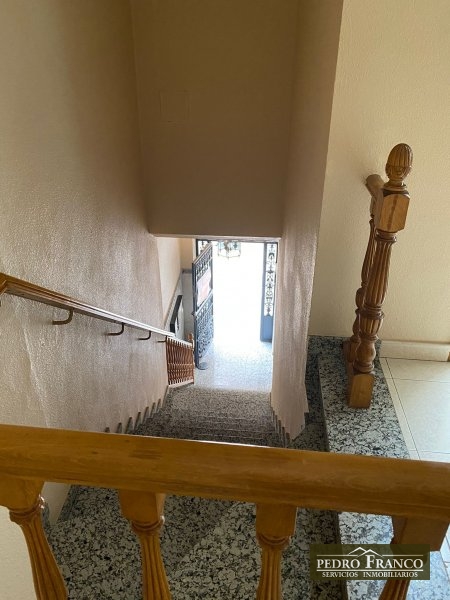 LOCAL EN VENTA EN ALMENDRALEJO (CENTRO(AYUNTAMIENTO-PARROQUIA-CALLE REAL))