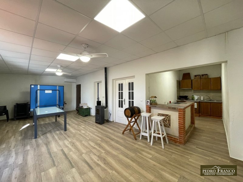 CHALET EN VENTA EN ALMENDRALEJO (SAN MARCOS)