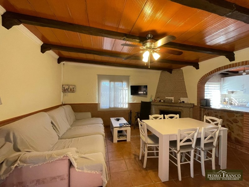 CHALET EN VENTA EN ALMENDRALEJO (SAN MARCOS)