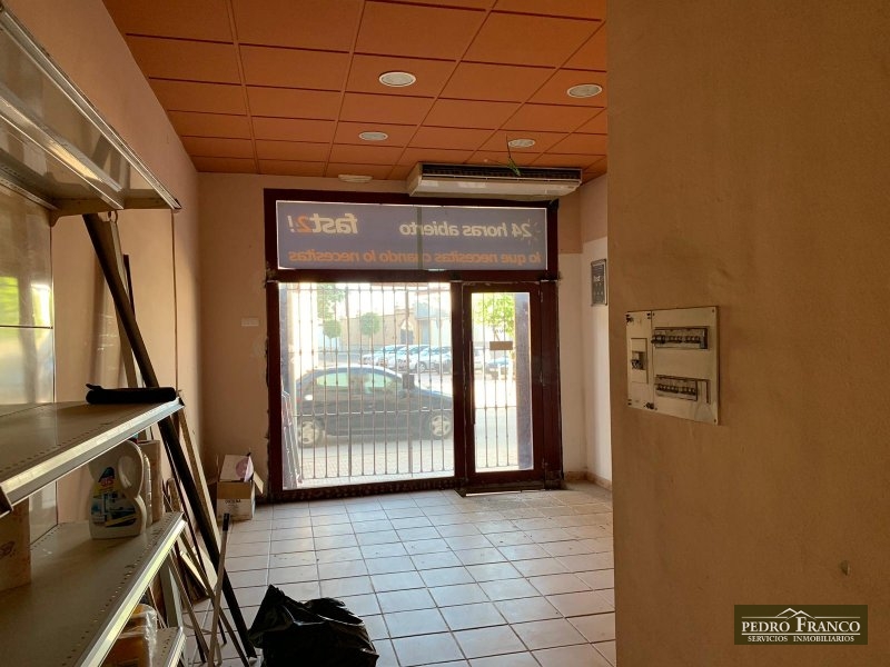 LOCAL EN ALQUILER EN ALMENDRALEJO (CAMPO DE FUTBOL/FRAY ALONSO CABEZAS)