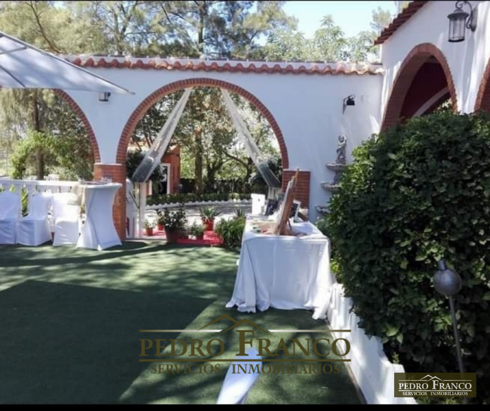 COMPLEJO HOSTELERO (LOCAL-VIVIENDA) EN VENTA EN ALMENDRALEJO (SAN MARCOS)