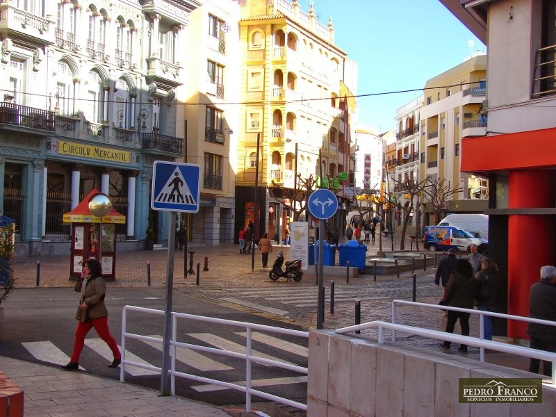LOCAL EN ALQUILER EN ALMENDRALEJO (CENTRO(FRANCISCO PIZARRO-ESPRONCEDA-PLAZA SOL))