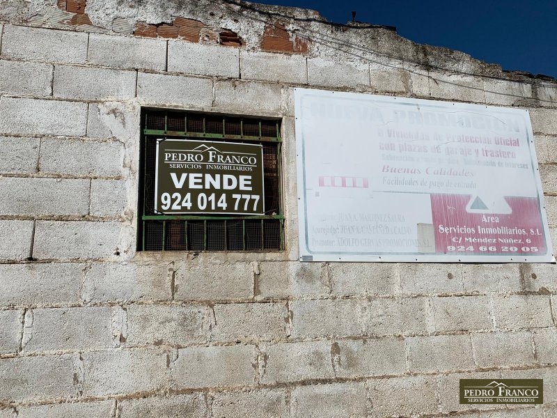 PARCELA/SOLAR EN VENTA EN ALMENDRALEJO (AVENIDA DE LA PAZ/LOPEZ DE AYALA)