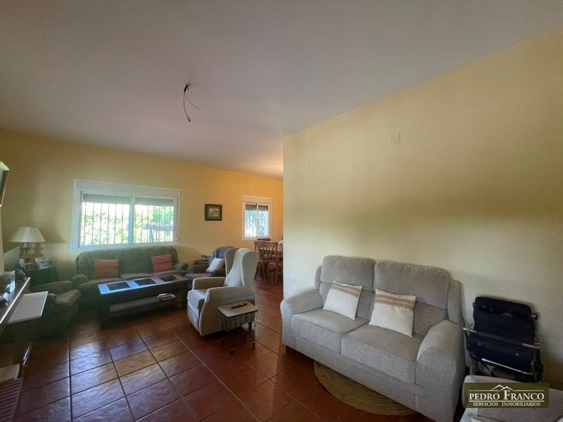CHALET EN VENTA EN ALMENDRALEJO (SAN MARCOS(ERMITA-OLIVOS-TIZA-RESTO))