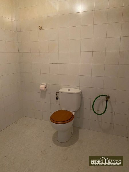 LOCAL EN VENTA EN ALMENDRALEJO (SAN JOSE)