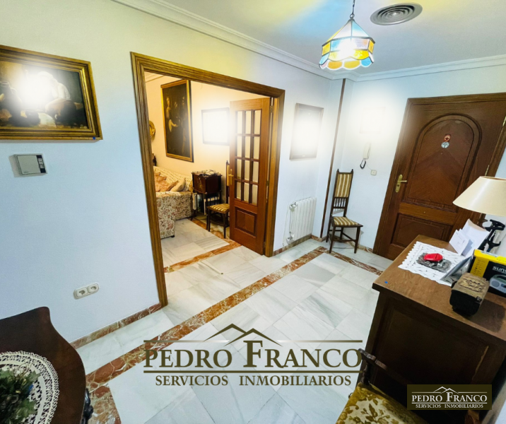 PISO EN VENTA EN ALMENDRALEJO (CENTRO(AYUNTAMIENTO-PARROQUIA-CALLE REAL))