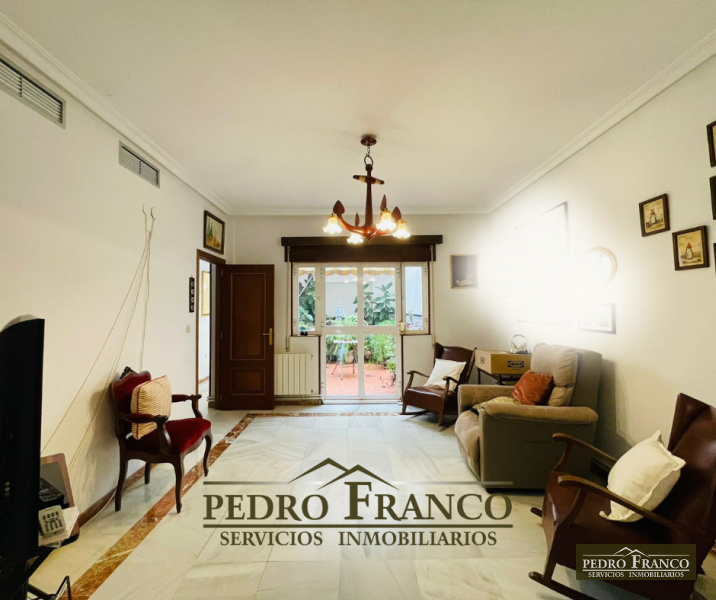 PISO EN VENTA EN ALMENDRALEJO (CENTRO(AYUNTAMIENTO-PARROQUIA-CALLE REAL))