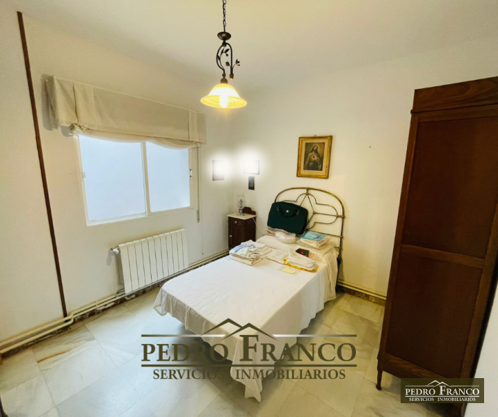 PISO EN VENTA EN ALMENDRALEJO (CENTRO(AYUNTAMIENTO-PARROQUIA-CALLE REAL))