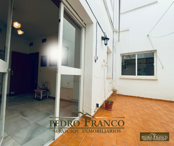 PISO EN VENTA EN ALMENDRALEJO (CENTRO(AYUNTAMIENTO-PARROQUIA-CALLE REAL))
