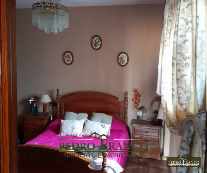 CASA EN VENTA EN ALMENDRALEJO (SAN JOSE)