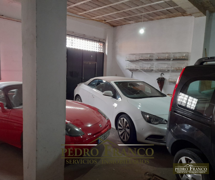 CASA EN VENTA EN ALMENDRALEJO (SAN JOSE)