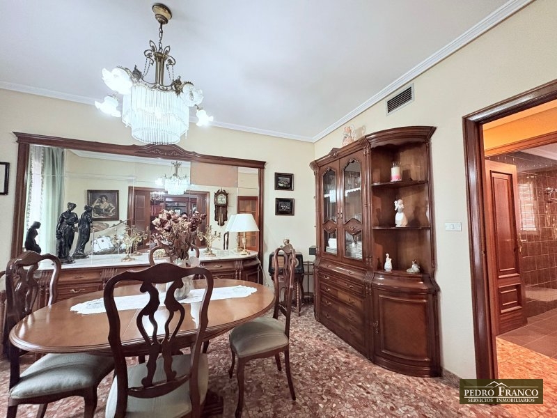 PISO EN VENTA EN ALMENDRALEJO (CENTRO PARQUE DE ESPRONCEDA/ AVENIDA DE LA PAZ)