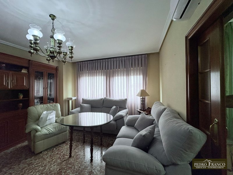 PISO EN VENTA EN ALMENDRALEJO (CENTRO PARQUE DE ESPRONCEDA/ AVENIDA DE LA PAZ)