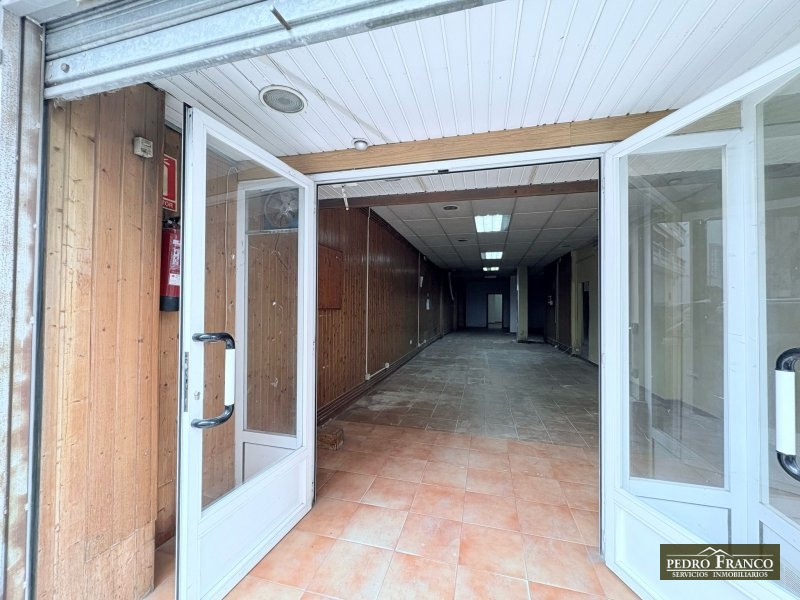 LOCAL EN VENTA EN ALMENDRALEJO (CENTRO PARQUE DE ESPRONCEDA/ AVENIDA DE LA PAZ)