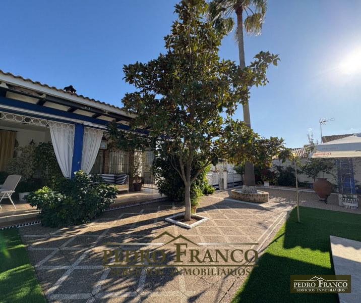 CHALET EN VENTA EN ALMENDRALEJO (SAN MARCOS)