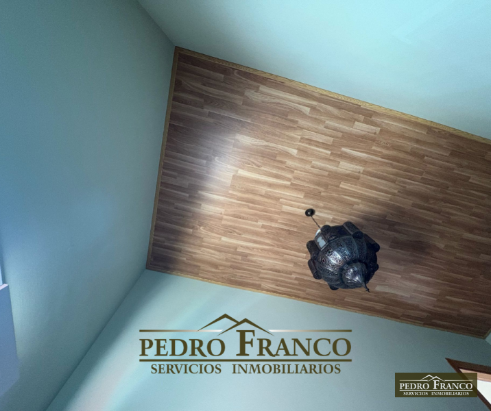 CASA EN VENTA EN ALMENDRALEJO (DULCE CHACÓN)