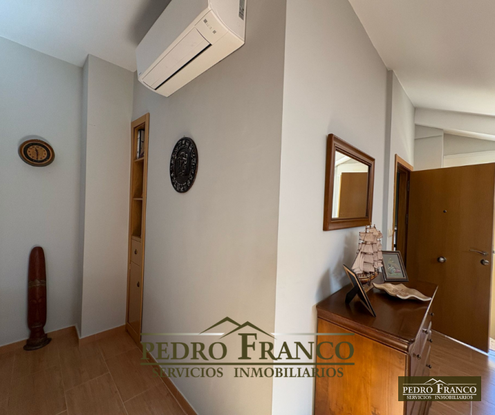 CASA EN VENTA EN ALMENDRALEJO (DULCE CHACÓN)