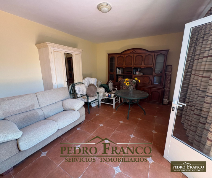 CASA EN VENTA EN ALMENDRALEJO (CAMPO FUTBOL/PLAZA EXTREMADURA)
