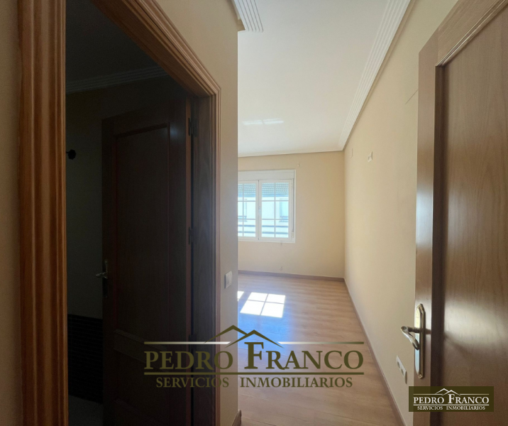 PISO EN VENTA EN ALMENDRALEJO (CAMPO FUTBOL/PLAZA EXTREMADURA)