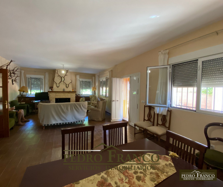 CHALET EN VENTA EN ALMENDRALEJO (SAN MARCOS)