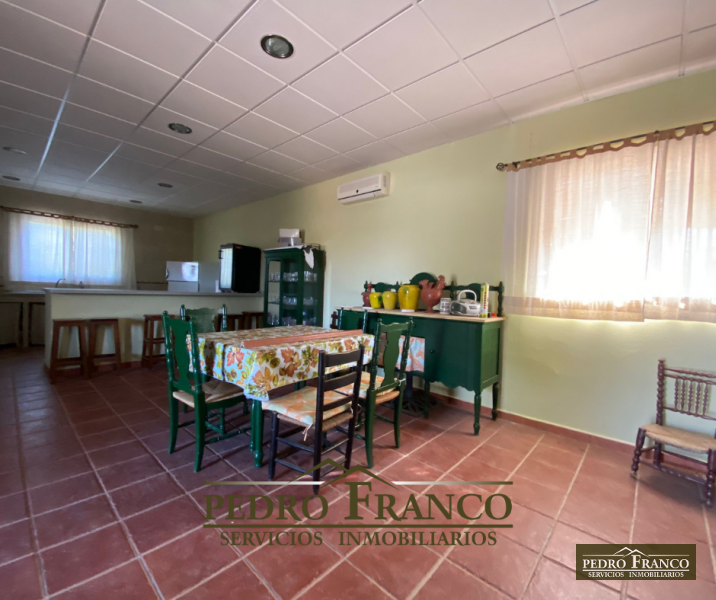 CHALET EN VENTA EN ALMENDRALEJO (SAN MARCOS)