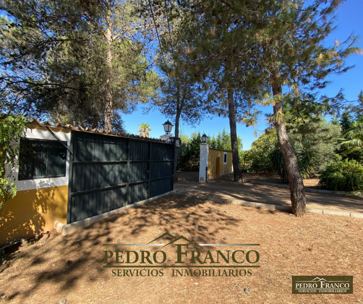 CHALET EN VENTA EN ALMENDRALEJO (SAN MARCOS)