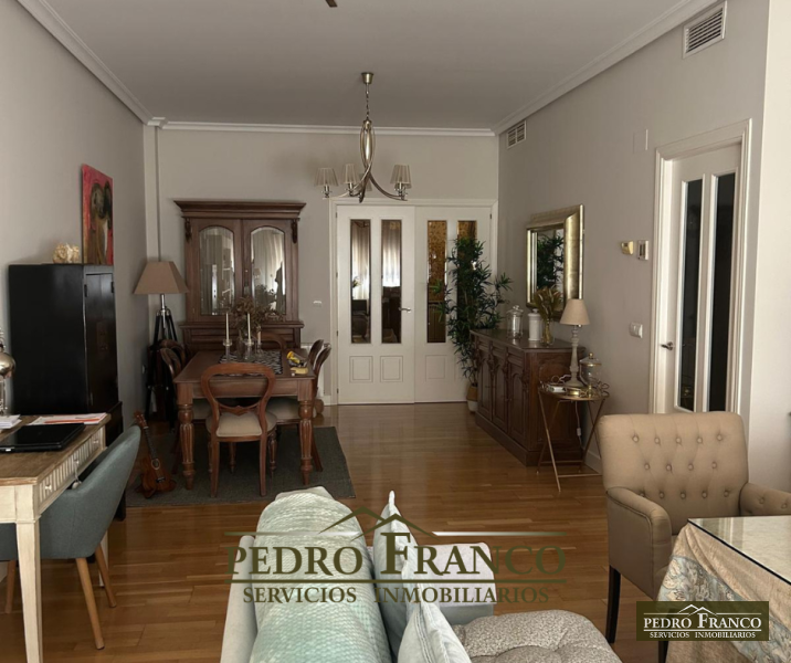 PISO EN VENTA EN ALMENDRALEJO (CENTRO(AYUNTAMIENTO-PARROQUIA-CALLE REAL))