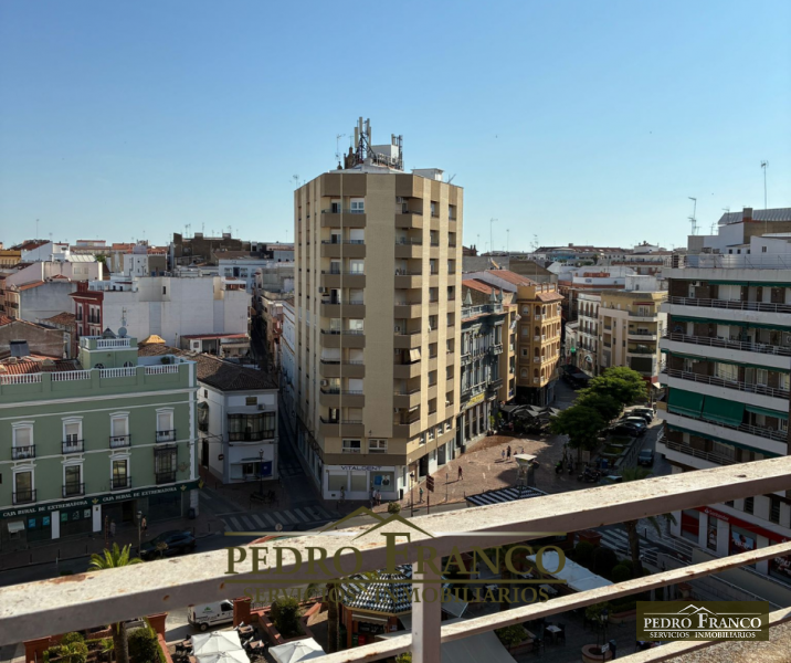 PISO EN VENTA EN ALMENDRALEJO (CENTRO (COLEGIO ORTEGA Y GASSET-PARQUE ESPRONCEDA))