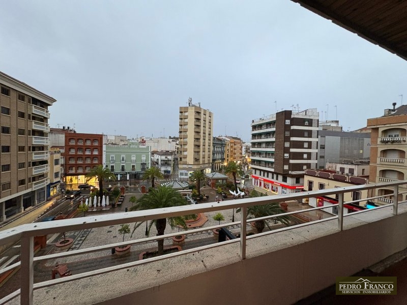 PISO EN VENTA EN ALMENDRALEJO (CENTRO(FRANCISCO PIZARRO-ESPRONCEDA-PLAZA SOL))