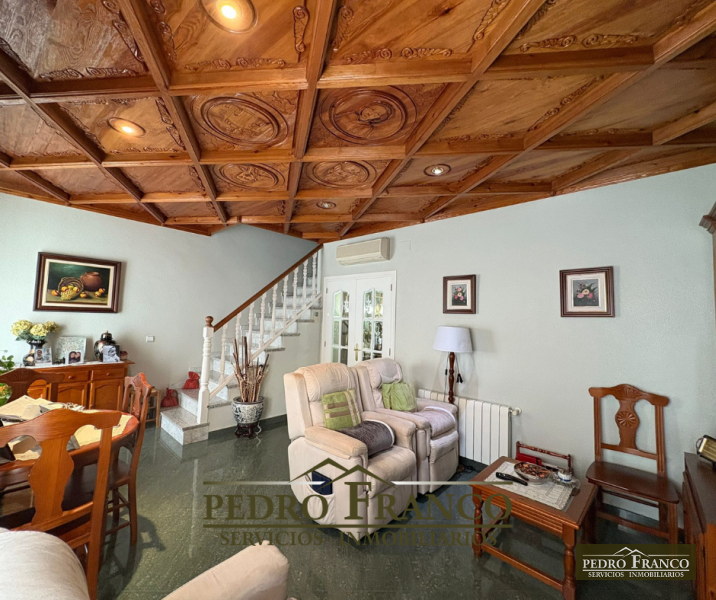 CASA EN VENTA EN ALMENDRALEJO (SAN ANTONIO/ SAN BLAS/CENTRO)