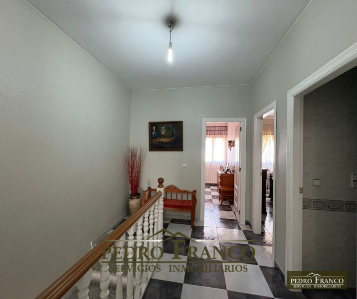 CASA EN VENTA EN ALMENDRALEJO (SAN ANTONIO/ SAN BLAS/CENTRO)