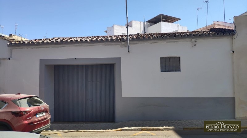 GARAJE EN VENTA EN ALMENDRALEJO (PLAZA CORAZÓN DE MARIA/CUARTEL GUARDIA CIVIL/COLEGIO SAN FRANCISCO)