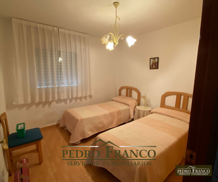 PISO EN VENTA EN ALMENDRALEJO (AVENIDA DE ÁMERICA/ AVENIDA DE GOYA)
