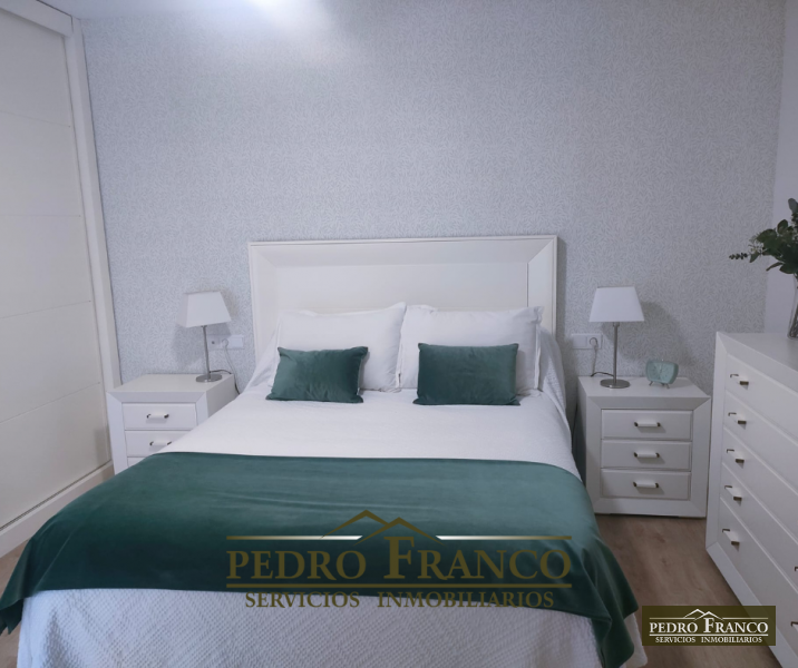 PISO EN VENTA EN ALMENDRALEJO (ESTACIÓN AUTOBUSES/PALACIO DEL VINO/POLIDEPORTIVO)