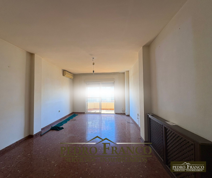 PISO EN VENTA EN ALMENDRALEJO (ESPOLÓN-LA PIEDAD)