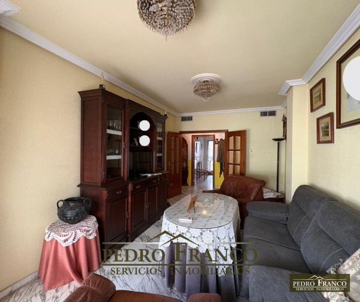 PISO EN VENTA EN ALMENDRALEJO (SAN JOSE - INSTITUTO-AMBULATORIO)