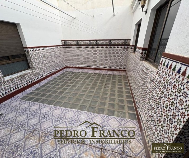 PISO EN VENTA EN ALMENDRALEJO (SAN JOSE - INSTITUTO-AMBULATORIO)