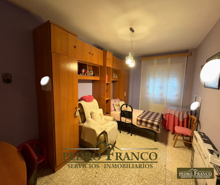 PISO EN VENTA EN ALMENDRALEJO (ESPOLÓN-LA PIEDAD)