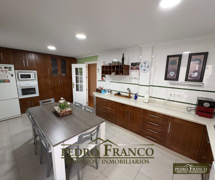 PISO EN VENTA EN ALMENDRALEJO (CENTRO(RICARDO ROMERO/CERVANTES))