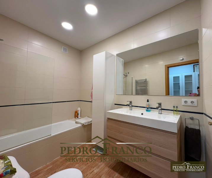 PISO EN VENTA EN ALMENDRALEJO (CENTRO (AYUNTAMIENTO-SANTA CLARA))