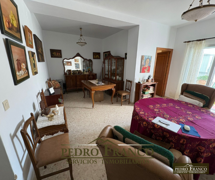 CASA EN VENTA EN ALMENDRALEJO (PLAZA CORAZÓN DE MARIA/CUARTEL GUARDIA CIVIL/COLEGIO SAN FRANCISCO)
