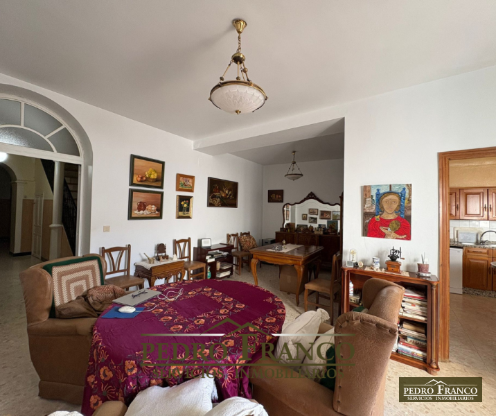 CASA EN VENTA EN ALMENDRALEJO (PLAZA CORAZÓN DE MARIA/CUARTEL GUARDIA CIVIL/COLEGIO SAN FRANCISCO)
