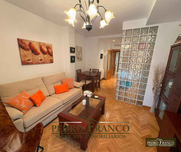 PISO EN VENTA EN ALMENDRALEJO (CENTRO(AYUNTAMIENTO-PARROQUIA-CALLE REAL))