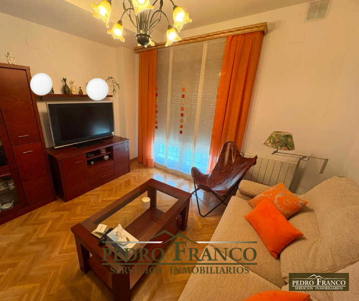 PISO EN VENTA EN ALMENDRALEJO (CENTRO(AYUNTAMIENTO-PARROQUIA-CALLE REAL))