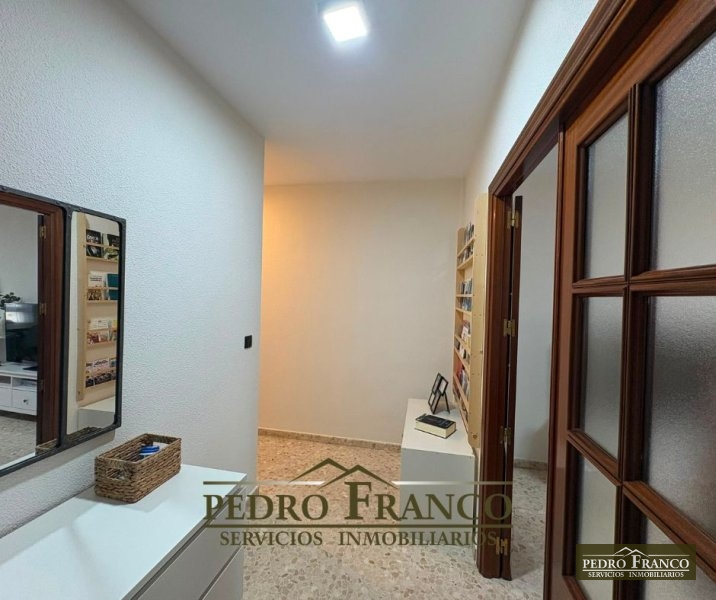 PISO EN VENTA EN ALMENDRALEJO (CTRA.SANTA ANA/ZACARIAS DE LA HERA/ COLEGIO SAN FRANCISCO)