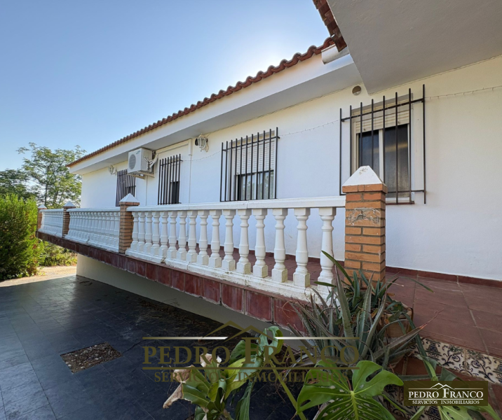CHALET EN VENTA EN ALMENDRALEJO (SAN MARCOS(ERMITA-OLIVOS-TIZA-RESTO))