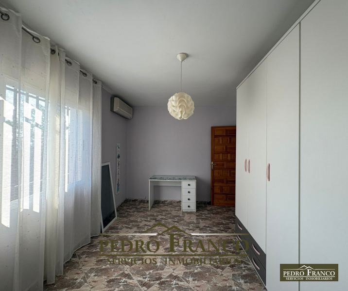 CHALET EN VENTA EN ALMENDRALEJO (SAN MARCOS(ERMITA-OLIVOS-TIZA-RESTO))