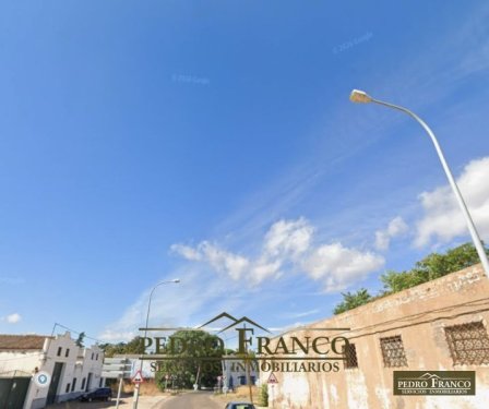 NAVE EN VENTA EN ALMENDRALEJO, BADAJOZ