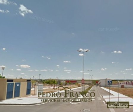 PARCELA URBANA EN VENTA EN ALMENDRALEJO, BADAJOZ